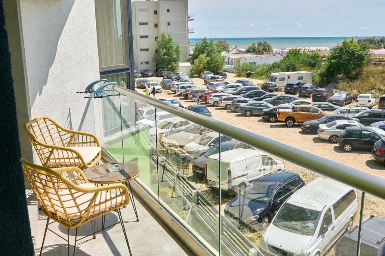 Provence Apartment In Spa N Pool Resort Mamaia Bagian luar foto